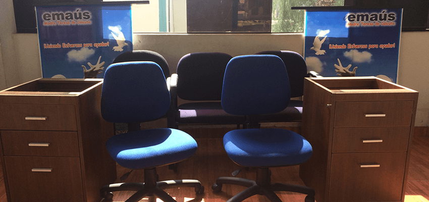 Donacion de muebles para Dirincri